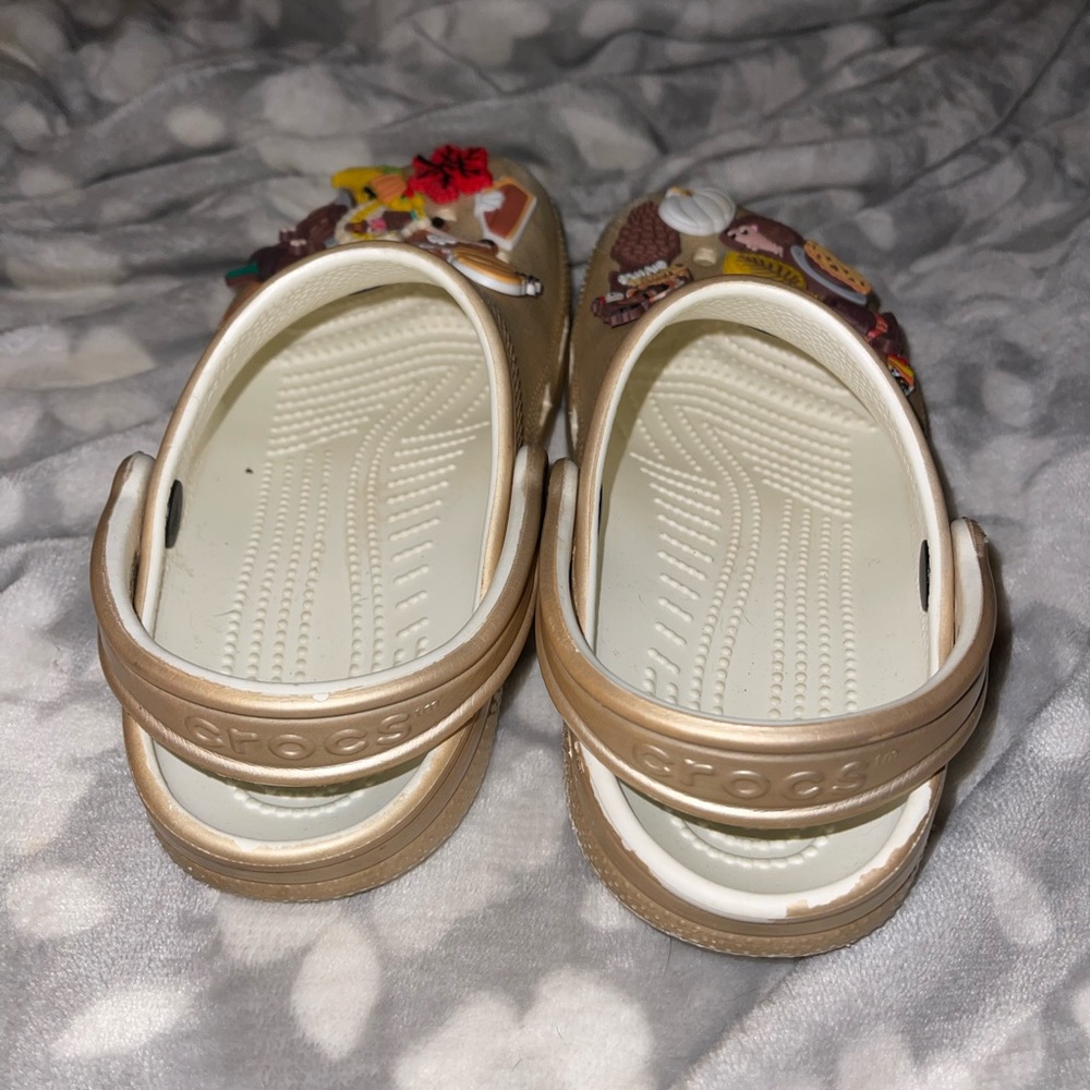 Crocs - Picture 4 of 5